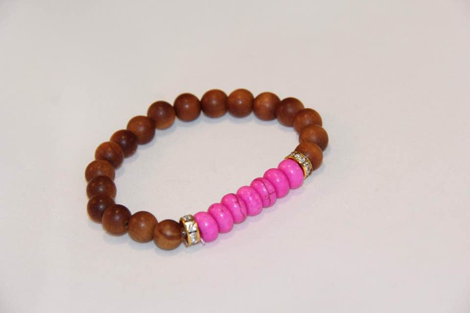 Sandalwood & Howlite beads bracelet