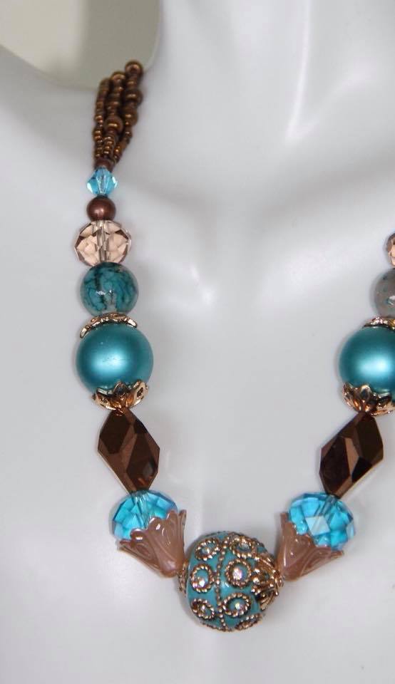 Blue and brown color beaded necklace set