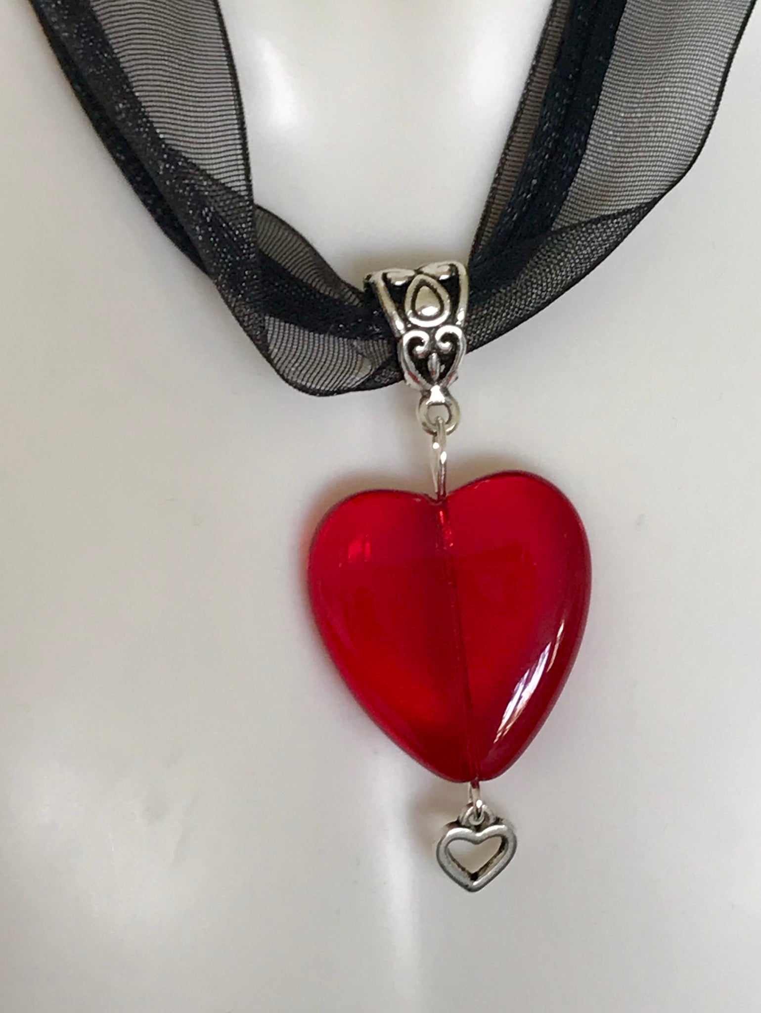 Valentine’s Day necklace set